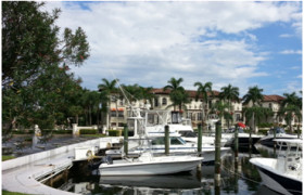 Docks with boats in Tampa, FL