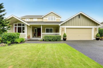 Home with Homeowners Insurance in Oldsmar, FL